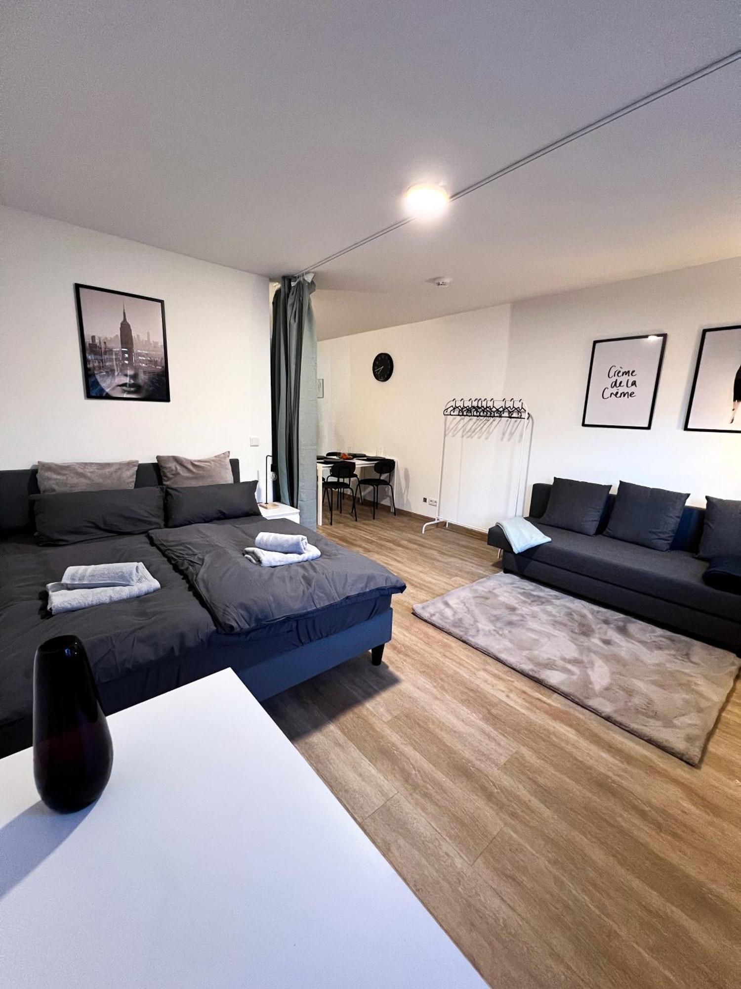 Zentrale Wohlfuehloase Mit Parkplatz Apartment Osnabrueck Luaran gambar