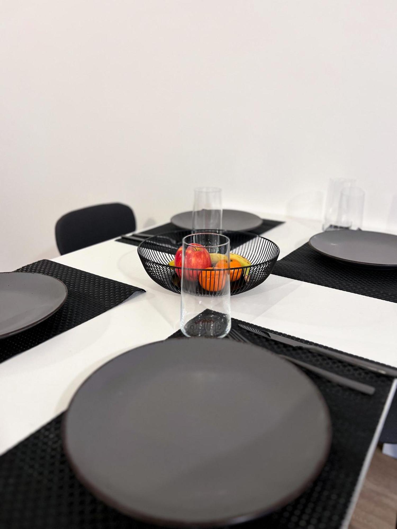 Zentrale Wohlfuehloase Mit Parkplatz Apartment Osnabrueck Luaran gambar